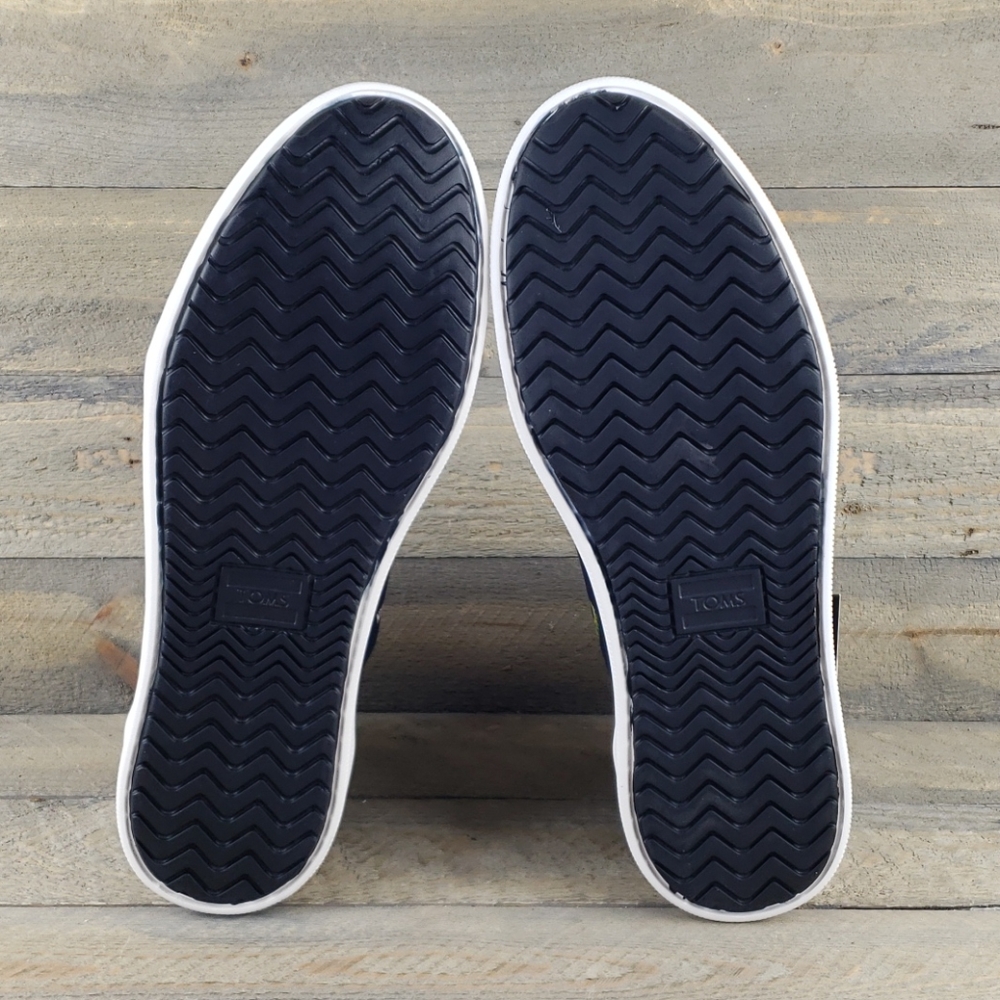 TOMS Marvel x Travel Lite High Tops Lmtd Edition - Picture 5 of 9